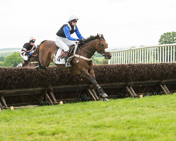 Race 4 - Ladies Open Race (71 of 125).jpg