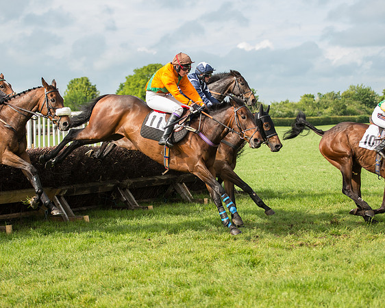 Race 5 - Restricted Race (119 of 180).jpg