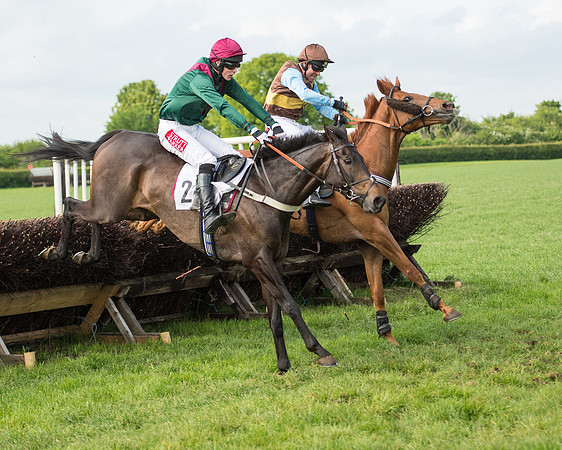 Race 5 - Restricted Race (133 of 180).jpg