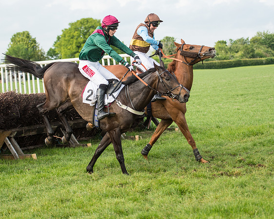 Race 5 - Restricted Race (134 of 180).jpg