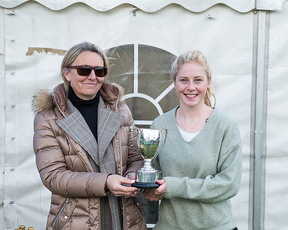 7 - Awards  (17 of 33)
