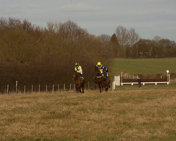 Race 4 - Ladies Open (20 of 46).jpg