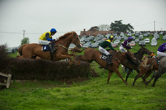 Race 6 - Maiden 51