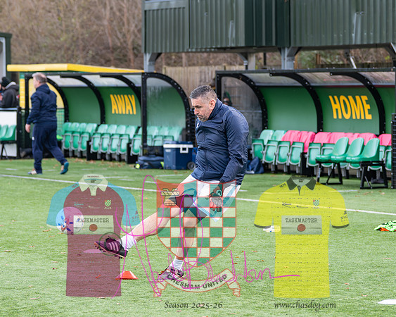 Horsham 1 v 2 Chesham United (65 of 395)