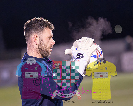 Slough Town 3 v 0 Chesham Utd (12 of 303)