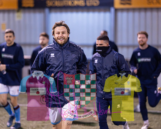 Slough Town 3 v 0 Chesham Utd (25 of 303)