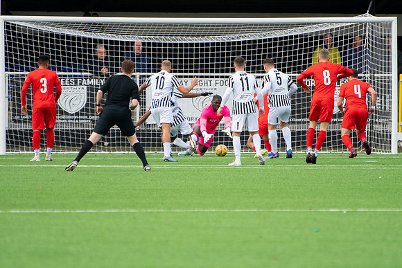 Rams @ Merthyr (8 of 246)