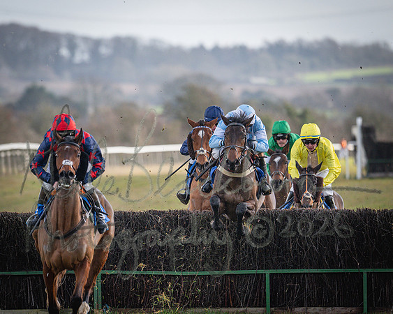 Race 1 - 2m4f Maiden (225 of 460)