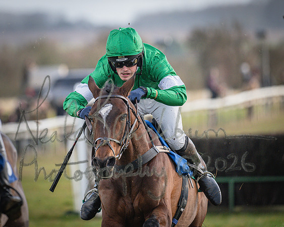 Race 1 - 2m4f Maiden (247 of 460)