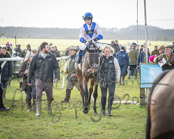 Race 1 - 2m4f Maiden (340 of 460)