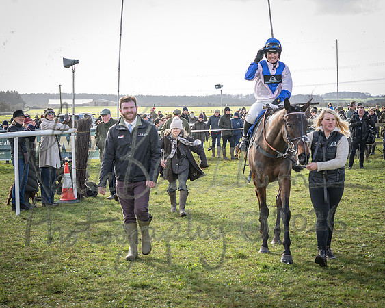 Race 1 - 2m4f Maiden (377 of 460)