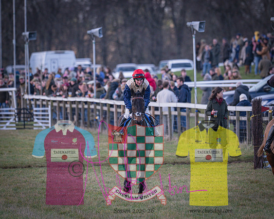 Race 4 - Heythrop and Adjacent Hunts Race (2 of 134)