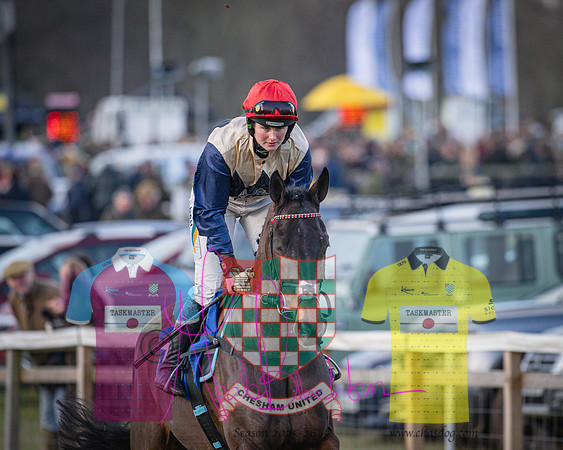Race 4 - Heythrop and Adjacent Hunts Race (4 of 134)