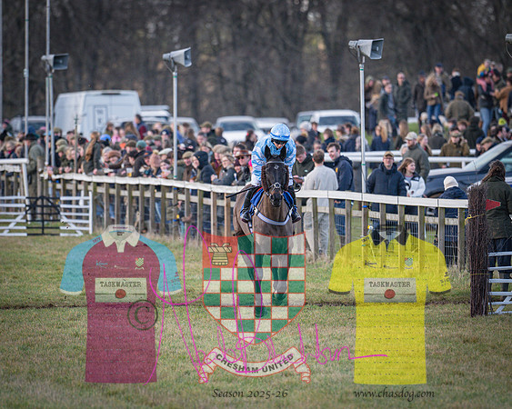 Race 4 - Heythrop and Adjacent Hunts Race (5 of 134)