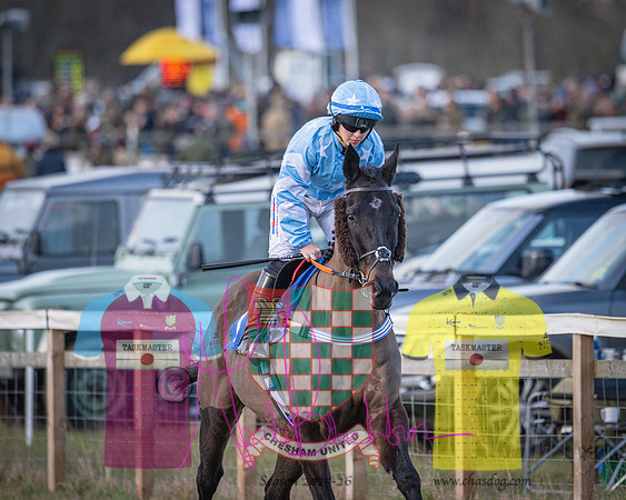 Race 4 - Heythrop and Adjacent Hunts Race (8 of 134)