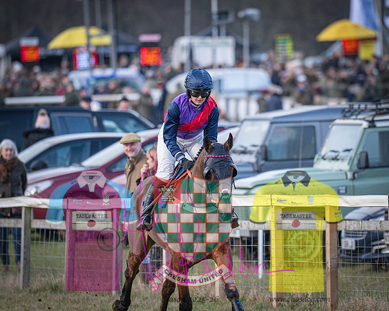 Race 4 - Heythrop and Adjacent Hunts Race (15 of 134)
