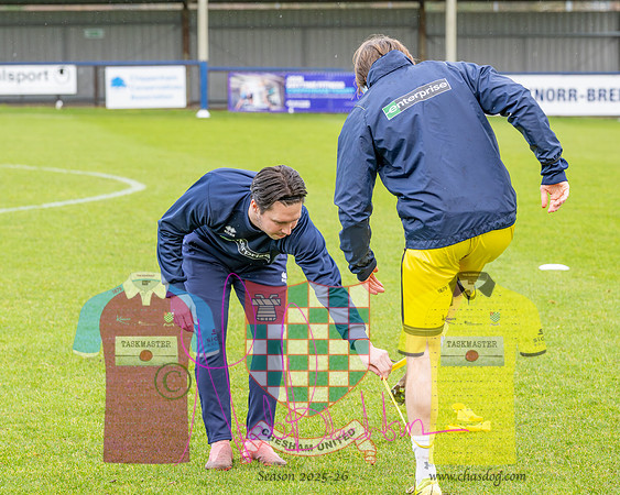 Chippenham Town 1 v 4 Chesham United (382 of 403)