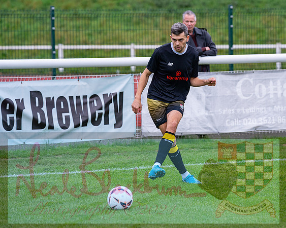 Enfield Town 2 v 3 Chesham United (49 of 489)