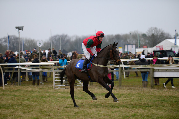 Race 8 - Oprn Maiden Div 2 (12 of 108)