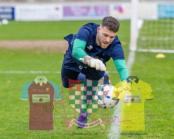 Chesham Utd 4 v 1 Ebbsfleet United (6 of 739)