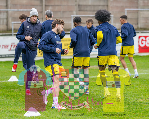 Chesham Utd 4 v 1 Ebbsfleet United (18 of 739)