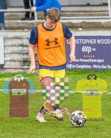 Chesham Utd 4 v 1 Ebbsfleet United (46 of 739)