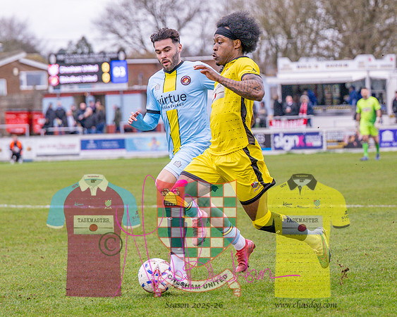 Chesham Utd 4 v 1 Ebbsfleet United (107 of 739)