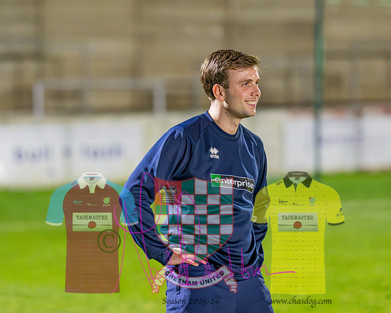 Chesham Utd 0 v 1 Dagenham and Redbridge (23 of 383)