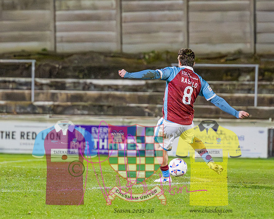 Chesham Utd 0 v 1 Dagenham and Redbridge (48 of 383)