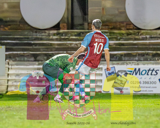 Chesham Utd 0 v 1 Dagenham and Redbridge (52 of 383)