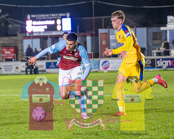 Chesham Utd 0 v 1 Dagenham and Redbridge (87 of 383)