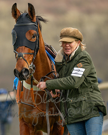Race 1 - The Four and Five years olds Maiden race over 2m 5f (12 of 105)