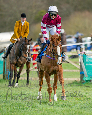 Race 3 - The Maiden Conditions Race over 3 Miles (34 of 118)