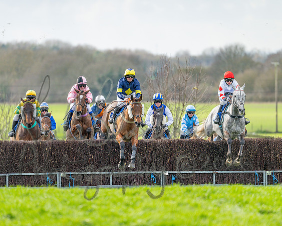 Race 4 - The Jockey Clud0-110 Rated Series Race (7 of 77)