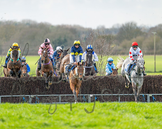 Race 4 - The Jockey Clud0-110 Rated Series Race (10 of 77)