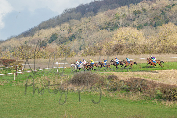 Race 4 - The Jockey Clud0-110 Rated Series Race (24 of 77)