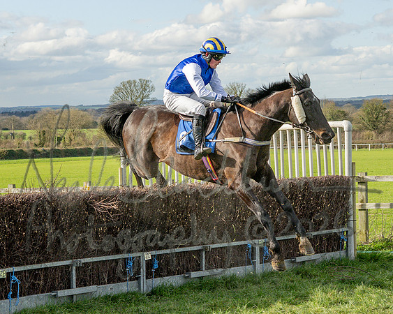 Race 4 - The Jockey Clud0-110 Rated Series Race (35 of 77)