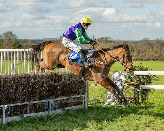 Race 4 - The Jockey Clud0-110 Rated Series Race (57 of 77)