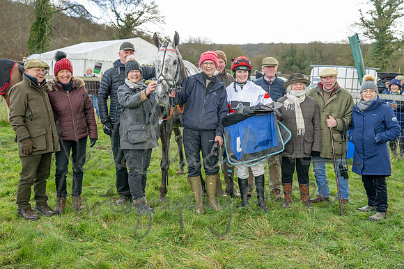 Race 4 - The Jockey Clud0-110 Rated Series Race (70 of 77)