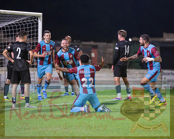 Chesham Utd 3 v 1 Chippenham Town (319 of 416)