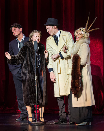Singing in th Rain -  Thursday - Act 1  (21 of 360)