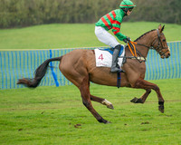 Race 1 - Maiden Race 3M (15 of 77)