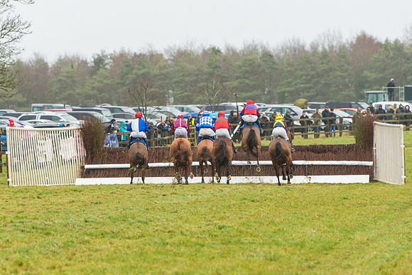 Race 2 - Maiden  (60 of 142)