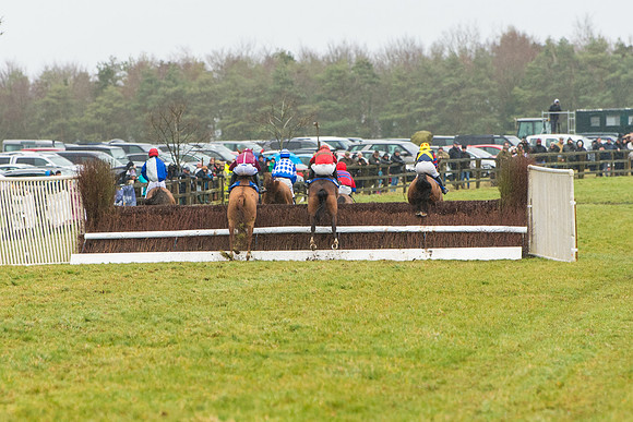 Race 2 - Maiden  (70 of 142)