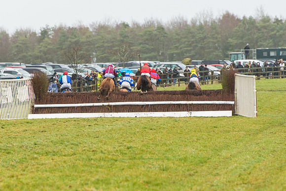 Race 2 - Maiden  (73 of 142)