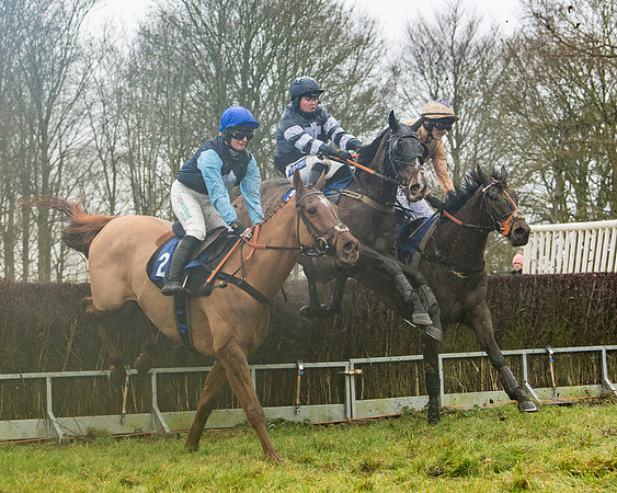 Race 3 - Novice Riders (86 of 197)