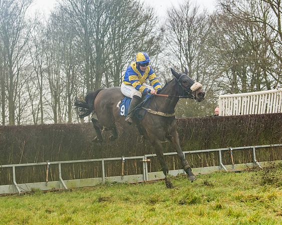 Race 3 - Novice Riders (93 of 197)