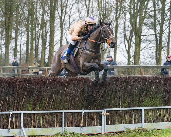 Race 3 - Novice Riders (112 of 197)