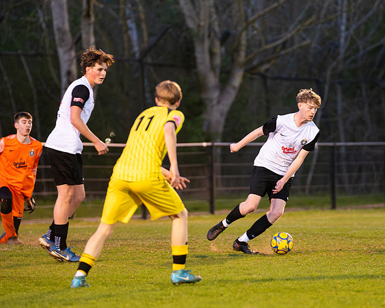 Game 1 - Kings Langley 0 v 3 Young Generals (244 of 259)-Enhanced-NR