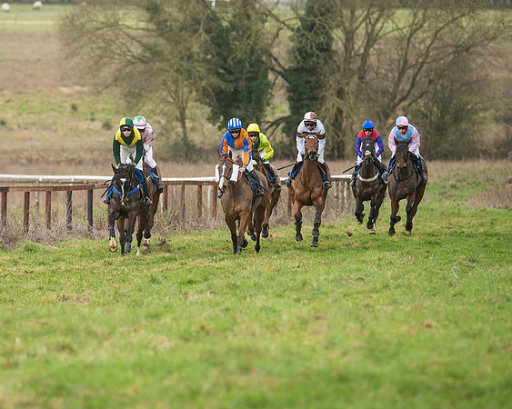 Race 3 - Maiden Div 2 (5 of 55)